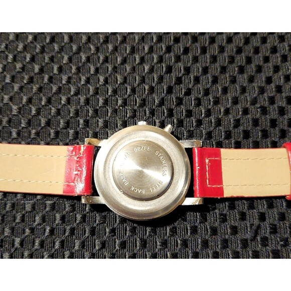 Reindeer Cahill & Co. Christmas Watch Red Green Reindeer Band Rare Holiday - Picture 6 of 8